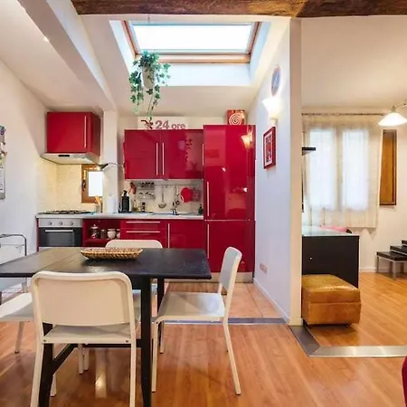 Cozy In Borgo Dei Greci Apartament *